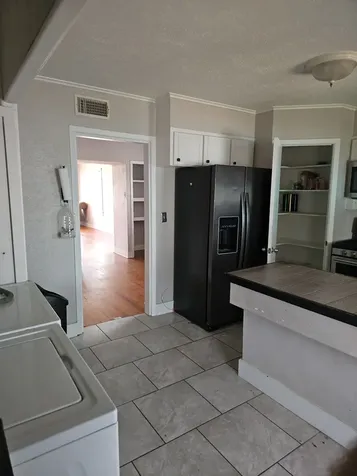 5208 Bernardo De Galvez Galveston TX 77551