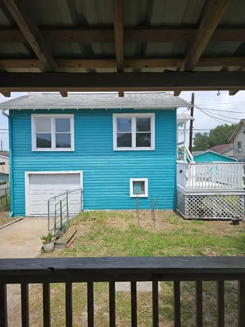 5208 Bernardo De Galvez Galveston TX 77551