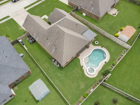 305 Poppy Street Lake Jackson TX 77566