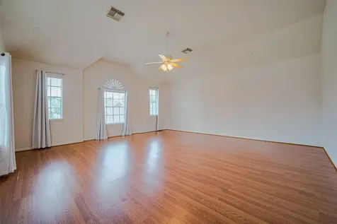 9218 Memorial Pines Way Spring TX 77379