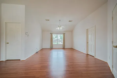 9218 Memorial Pines Way Spring TX 77379