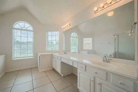 9218 Memorial Pines Way Spring TX 77379