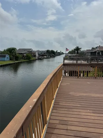 662 Warsaw Street Galveston TX 77563