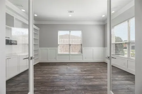 5006 Mayfair Street Bellaire TX 77401