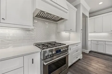 5006 Mayfair Street Bellaire TX 77401