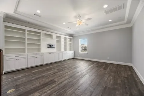5006 Mayfair Street Bellaire TX 77401