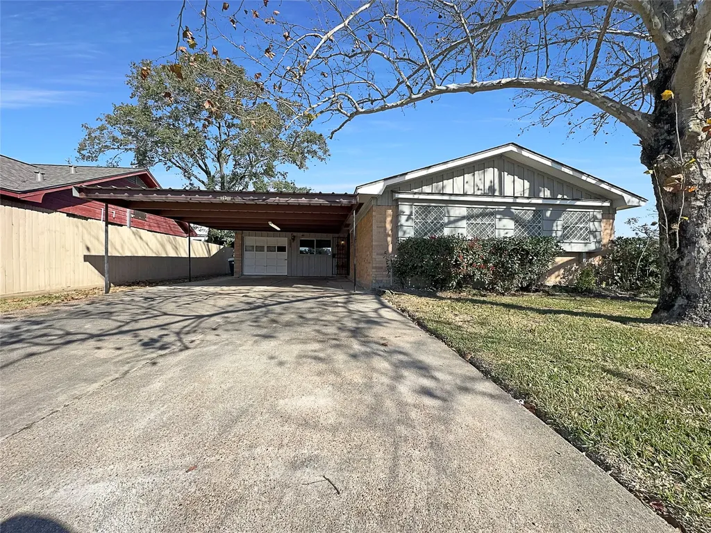 15311 Woodforest Boulevard Channelview TX 77530