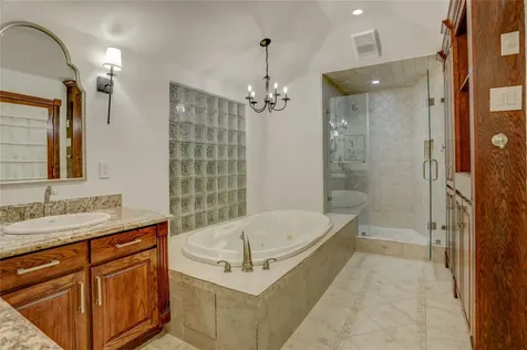 4311 Mcdermed Drive Houston TX 77035