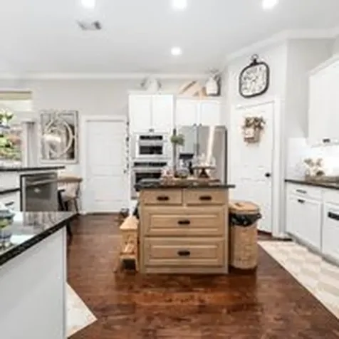 38 E Royal Mews Conroe TX 77384