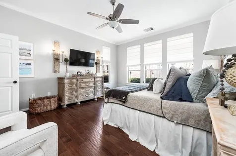 38 E Royal Mews Conroe TX 77384
