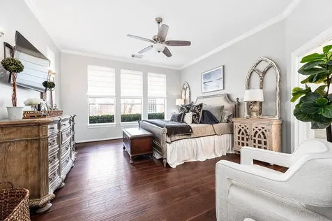 38 E Royal Mews Conroe TX 77384