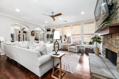 38 E Royal Mews Conroe TX 77384