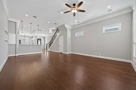 823 W 21st Street Houston TX 77008