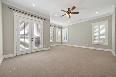 823 W 21st Street Houston TX 77008