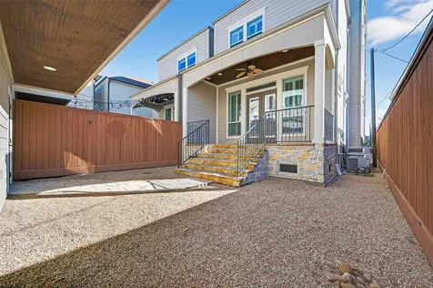 823 W 21st Street Houston TX 77008