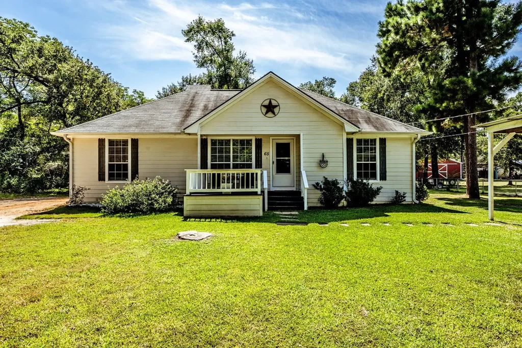 65 Cauthen Drive Huntsville TX 77320
