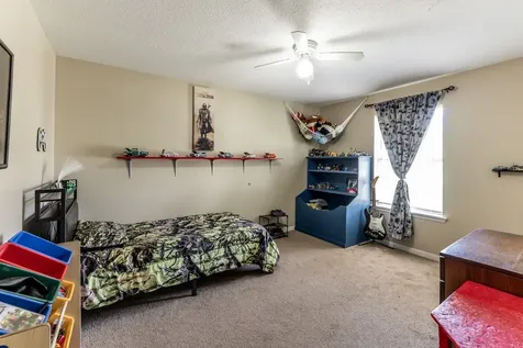 65 Cauthen Drive Huntsville TX 77320