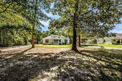 65 Cauthen Drive Huntsville TX 77320