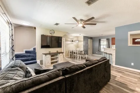 65 Cauthen Drive Huntsville TX 77320