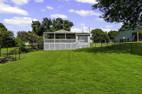 104 Bayside Street Livingston TX 77351