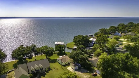 104 Bayside Street Livingston TX 77351