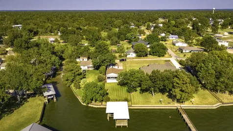 104 Bayside Street Livingston TX 77351