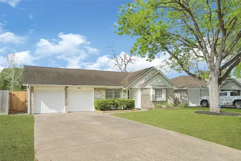 5910 Verdome Lane Houston TX 77092