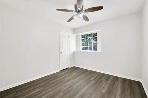 5910 Verdome Lane Houston TX 77092