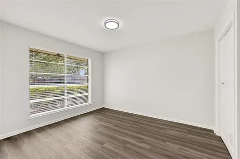 5910 Verdome Lane Houston TX 77092