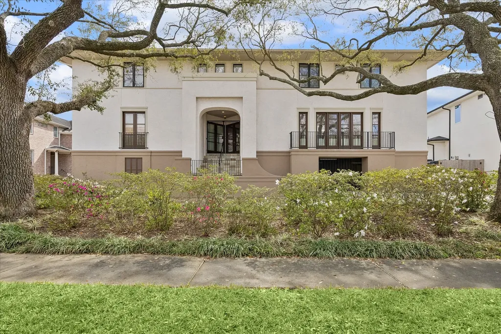 5027 Heatherglen Drive Houston TX 77096