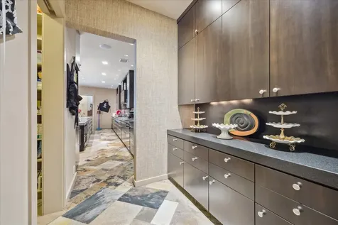 5027 Heatherglen Drive Houston TX 77096