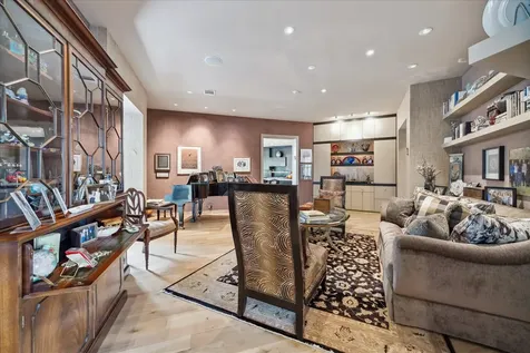 5027 Heatherglen Drive Houston TX 77096