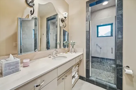5027 Heatherglen Drive Houston TX 77096