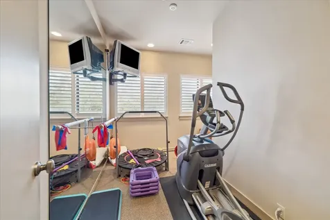 5027 Heatherglen Drive Houston TX 77096