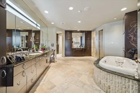5027 Heatherglen Drive Houston TX 77096