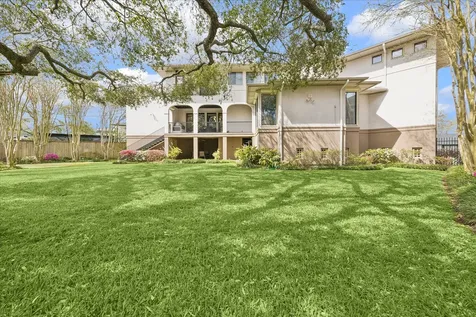 5027 Heatherglen Drive Houston TX 77096