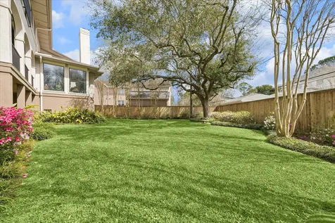 5027 Heatherglen Drive Houston TX 77096