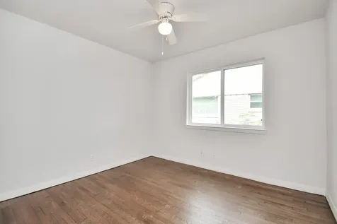 5010 Creekbend Drive Houston TX 77035