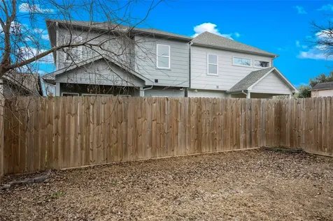 4934 Creekmont Drive Houston TX 77091