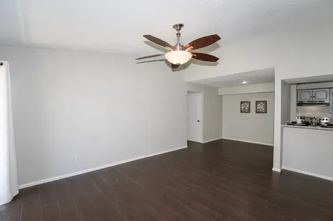 3300 Pebblebrook Drive 36 Seabrook TX 77586