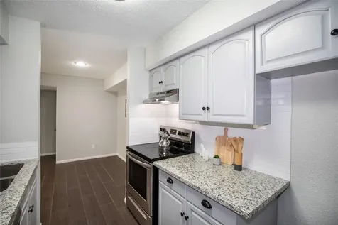 3300 Pebblebrook Drive 36 Seabrook TX 77586
