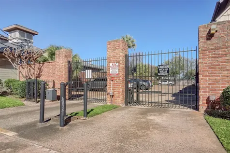2829 Timmons Lane 184 Houston TX 77027