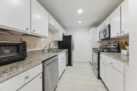 2829 Timmons Lane 184 Houston TX 77027