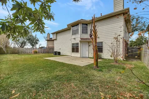 2939 Sailors Moon Drive Friendswood TX 77546