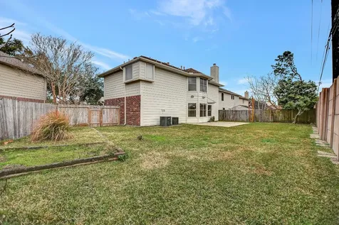 2939 Sailors Moon Drive Friendswood TX 77546