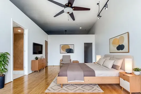 1312 Live Oak Street 223 Houston TX 77003