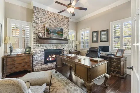 108 Mcgoey Circle The Woodlands TX 77384