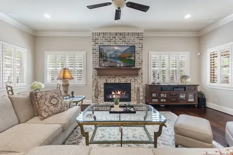108 Mcgoey Circle The Woodlands TX 77384