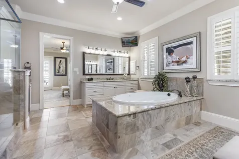 108 Mcgoey Circle The Woodlands TX 77384