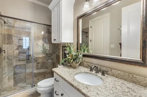 108 Mcgoey Circle The Woodlands TX 77384
